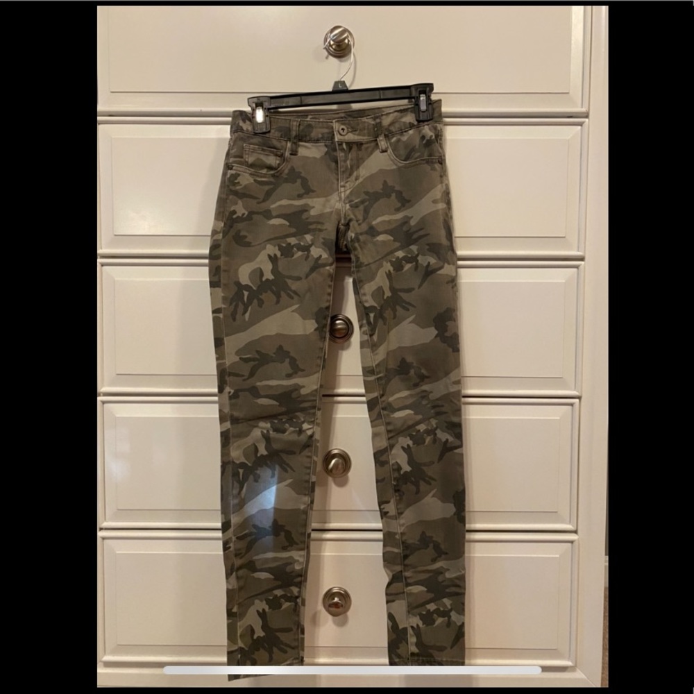 camouflage jeans